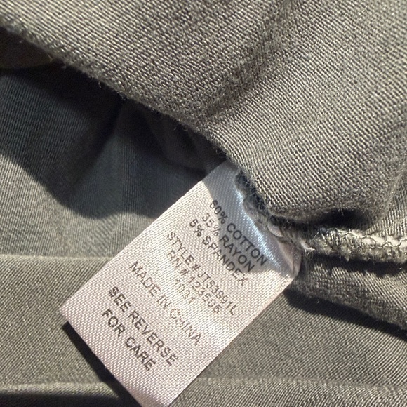 Black Ribbed Top & Olive Green Square Neck Top - Two-Pack - Picture 10 of 12